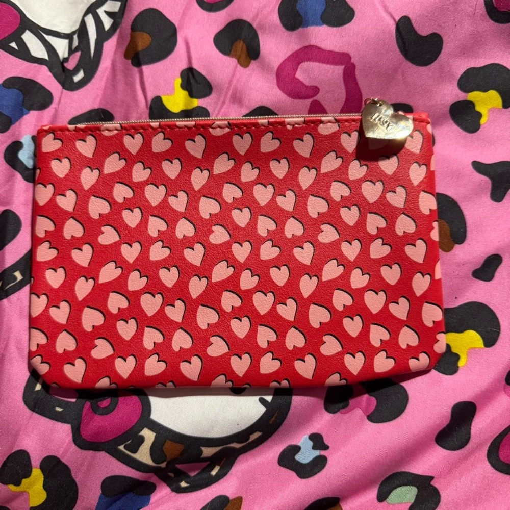 Red Heart Patterned makeup bag
